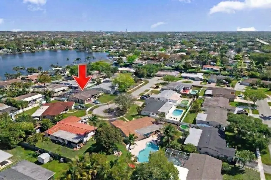 8721 NW 18th St, Pembroke Pines, FL 33024 - #2