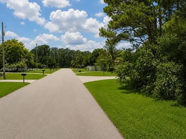 1585 SW Mullinax Ave, Port Saint Lucie, FL 34953 - #2