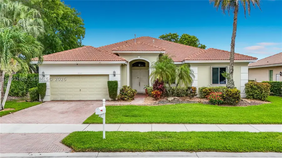 19302 SW 68th St, Pembroke Pines, FL 33332 - #2