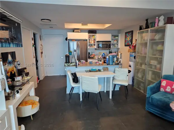 888 Biscayne Blvd #5107, Miami, FL 33132