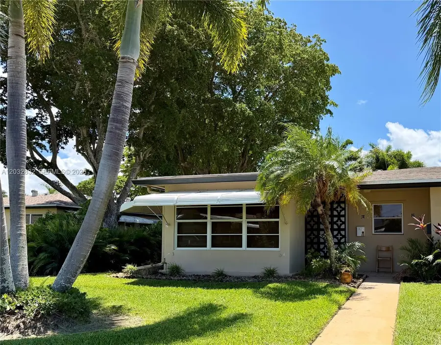 1042 North Dr #A, Delray Beach, FL 33445 - #2