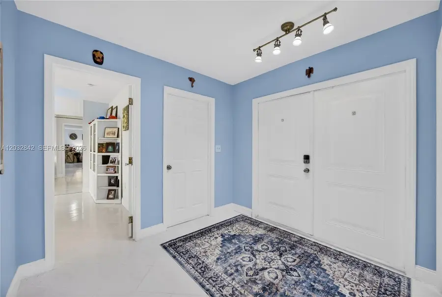 8210 SW 96th Ct, Miami, FL 33173 - #3