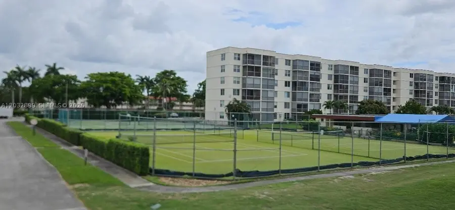 9823 S Hollybrook Lake Dr #310, Pembroke Pines, FL 33025 - #3