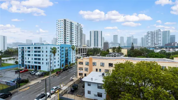 546 SW 1st St #603, Miami, FL 33130