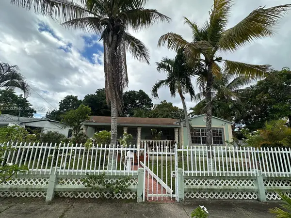 1376 NW 45th St, Miami, FL 33142
