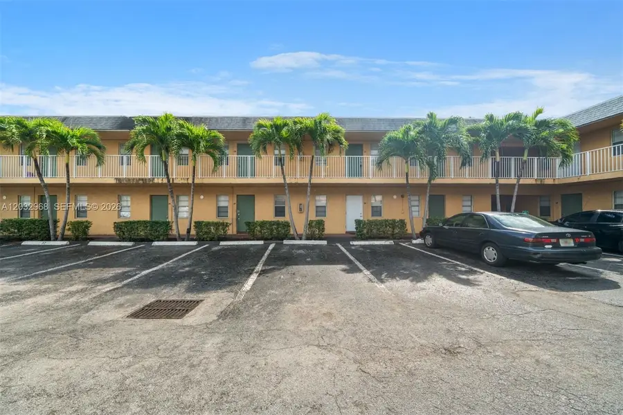 4081 N Dixie Hwy #27, Oakland Park, FL 33334 - #2