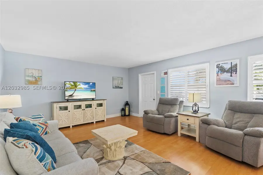 2424 NE 9th St #207, Fort Lauderdale, FL 33304 - #3