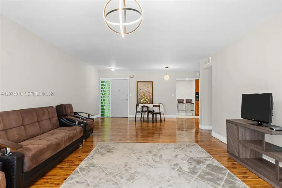 1690 NE 191st St #302-1, Miami, FL 33179 - #3