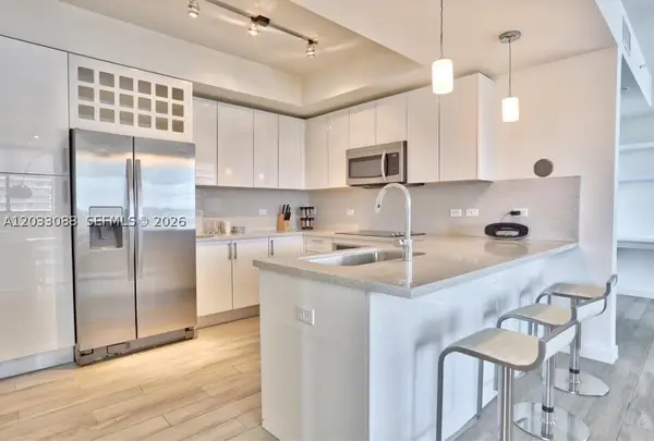 999 SW 1st Ave #2404, Miami, FL 33130