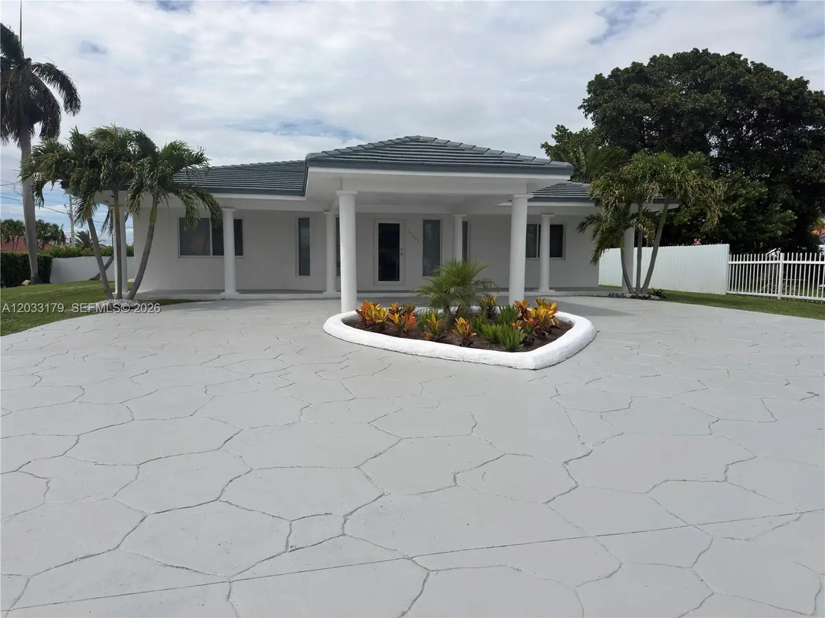 13895 SW 22nd St, Miami, FL 33175 - #1