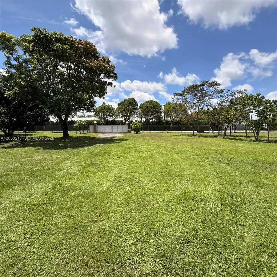 21060 SW 213th Ave, Rd, Everglades, FL 33187 - #2