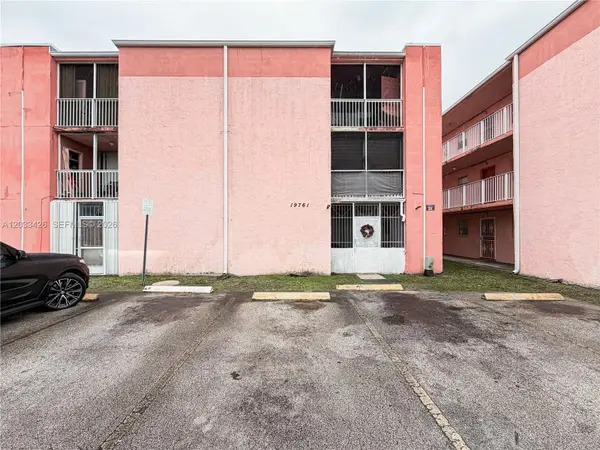 19761 SW 114th Ave #338, Miami, FL 33157