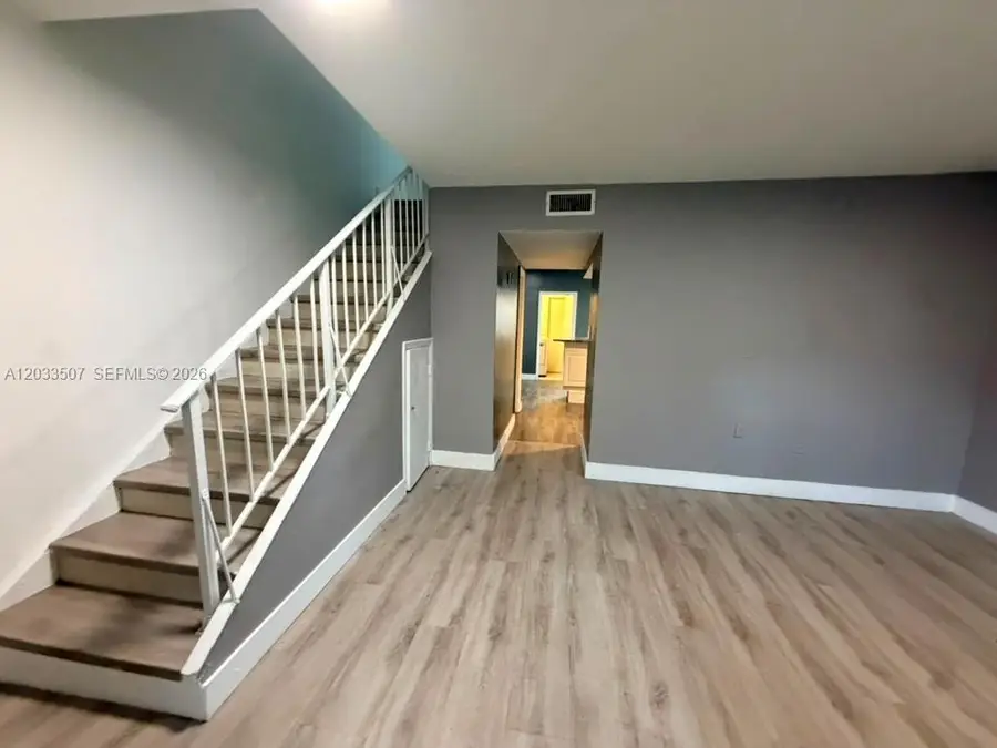 274 NE 141st St #3C, Miami, FL 33161 - #3