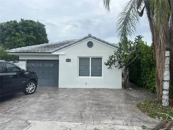 5861 SW 149th Ct, Miami, FL 33193