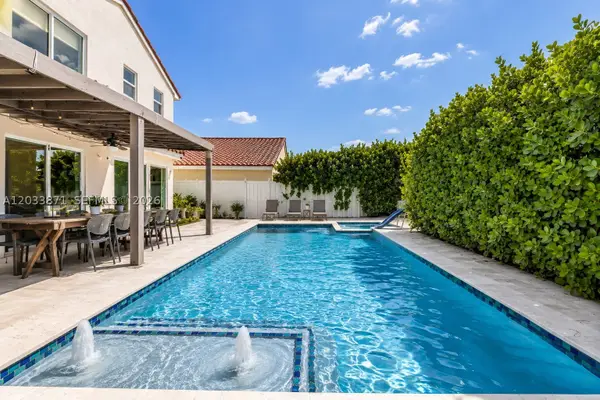 5080 SW 34th Ter, Hollywood, FL 33312