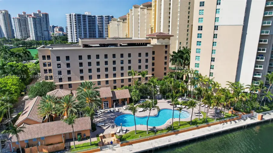 3340 NE 190th St #402, Aventura, FL 33180 - #2