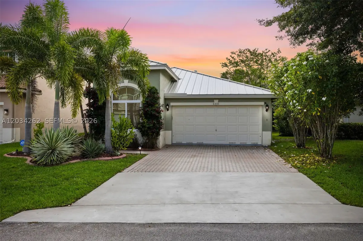 6530 Sandpiper Dr, Coconut Creek, FL 33073 - #1