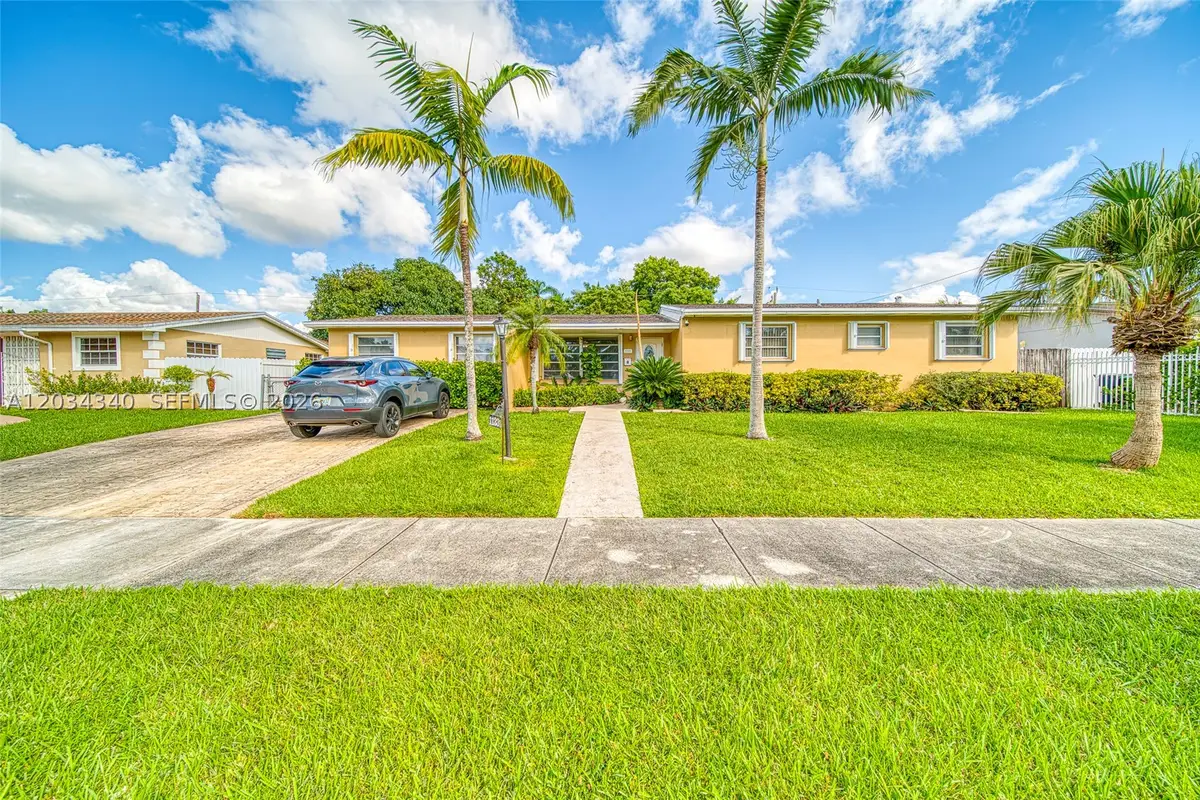11331 SW 176 Th St, Miami, FL 33157 - #1