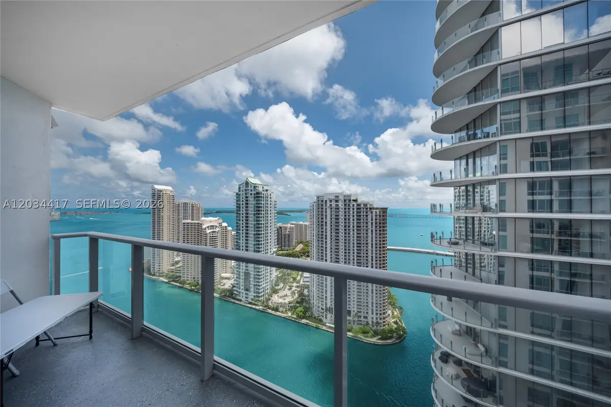 300 S Biscayne Blvd #T-3406, Miami, FL 33131 - #1