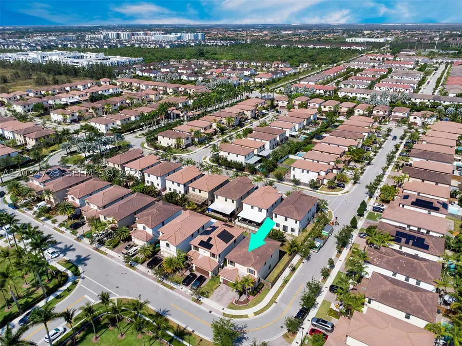 8890 NW 99th Path, Doral, FL 33178 - #2
