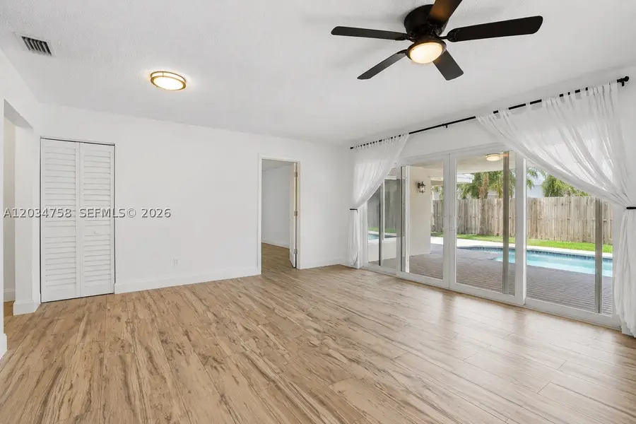 5874 SW 97th Ter, Cooper City, FL 33328 - #2