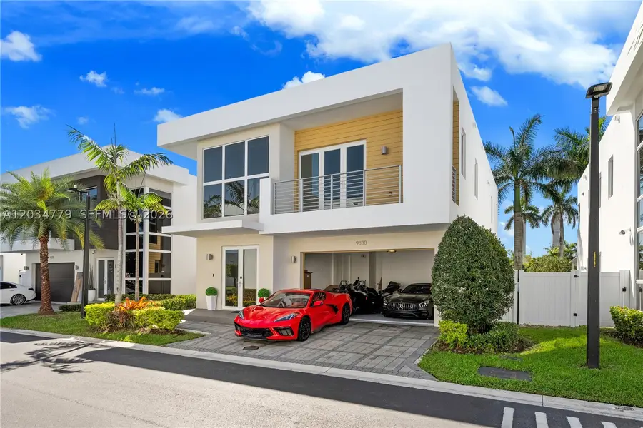 9830 NW 74th Ter, Doral, FL 33178 - #2