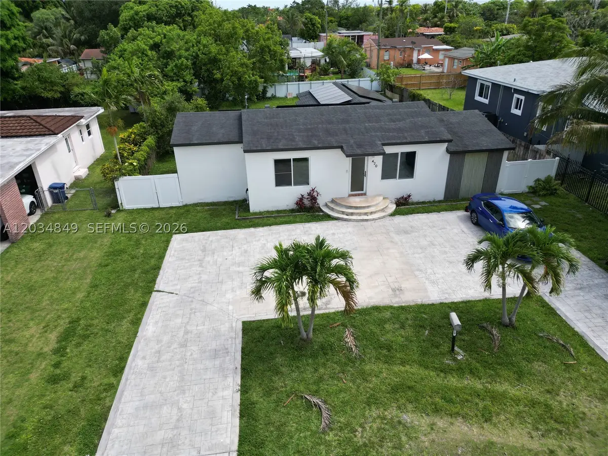 420 NW 145th St, Miami, FL 33168 - #1