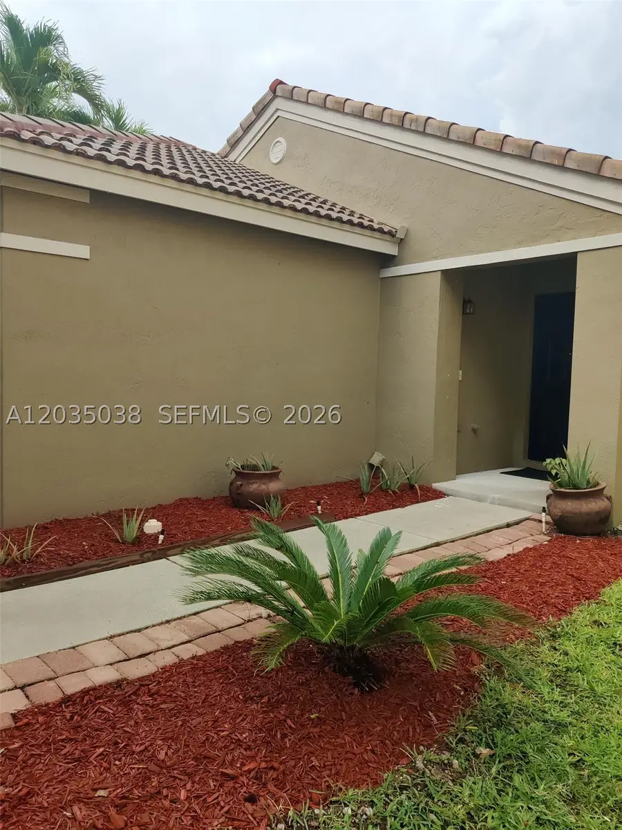 4315 Greenbriar Ln, Weston, FL 33331 - #2