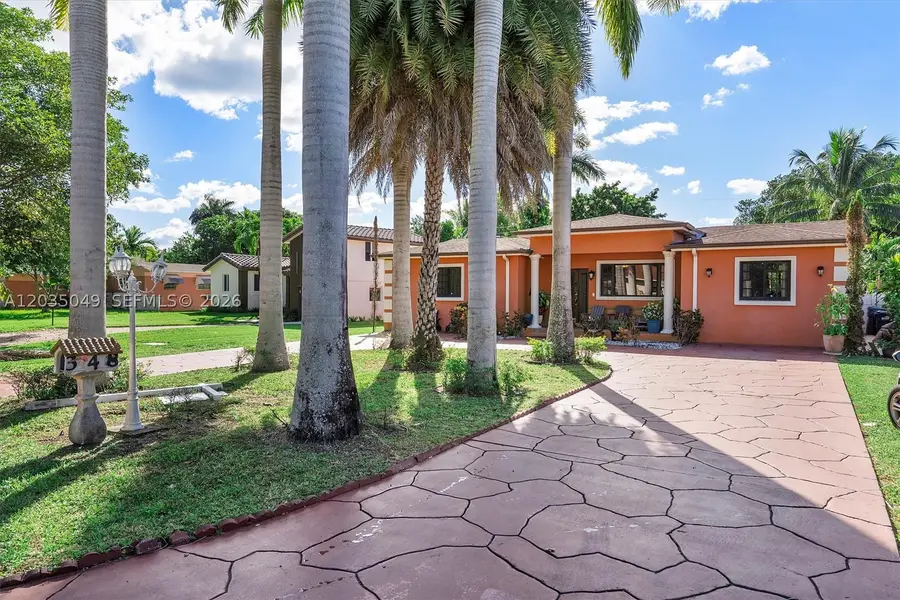 348 NE 118th St, Miami, FL 33161 - #3