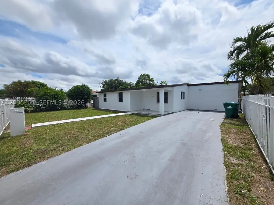9590 NW 32nd Ct, Miami, FL 33147 - #2