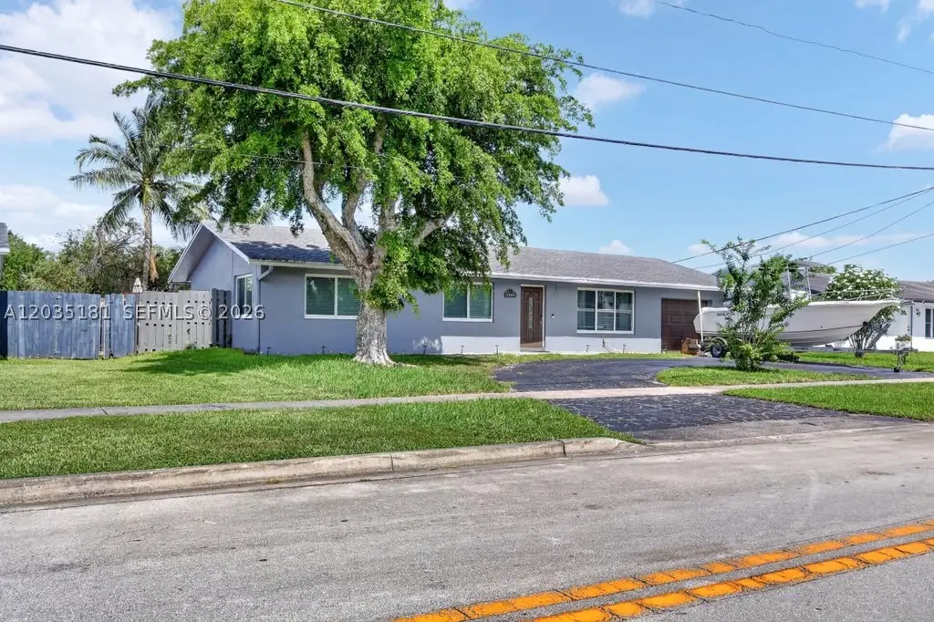 1000 W River Dr, Margate, FL 33063 - #1