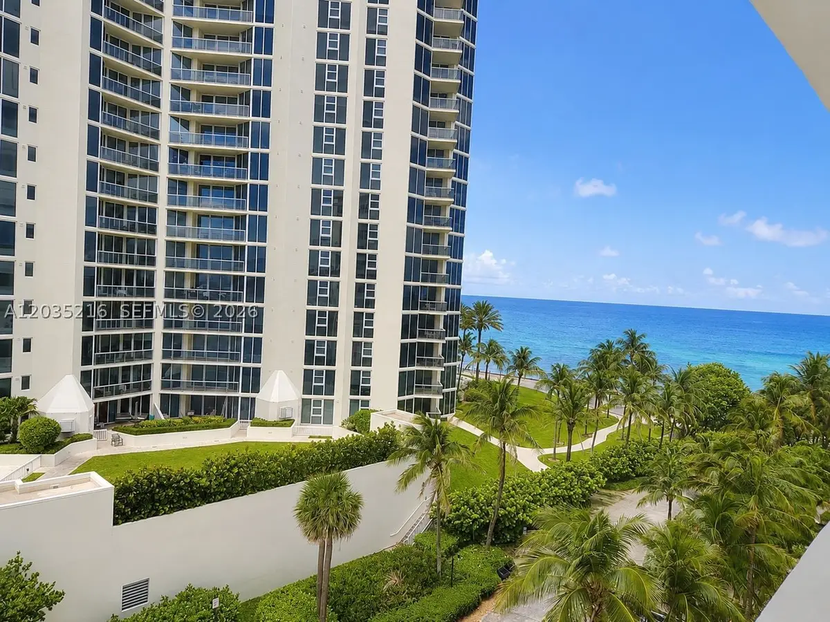 19201 Collins Ave #527, Sunny Isles Beach, FL 33160 - #1
