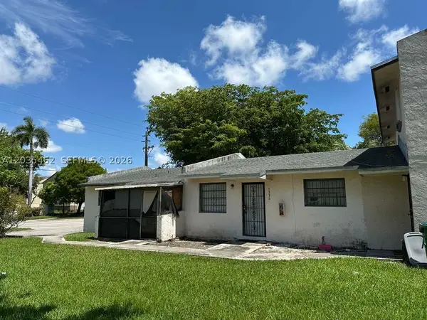 13963 NE 3rd Ct #D2, North Miami, FL 33161
