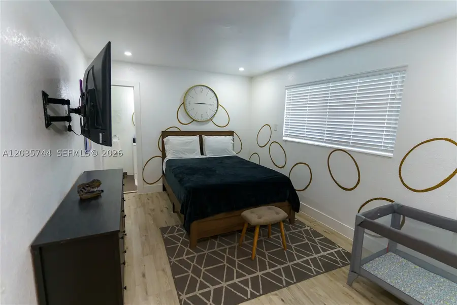 310 NE 162nd St, Miami, FL 33162 - #2