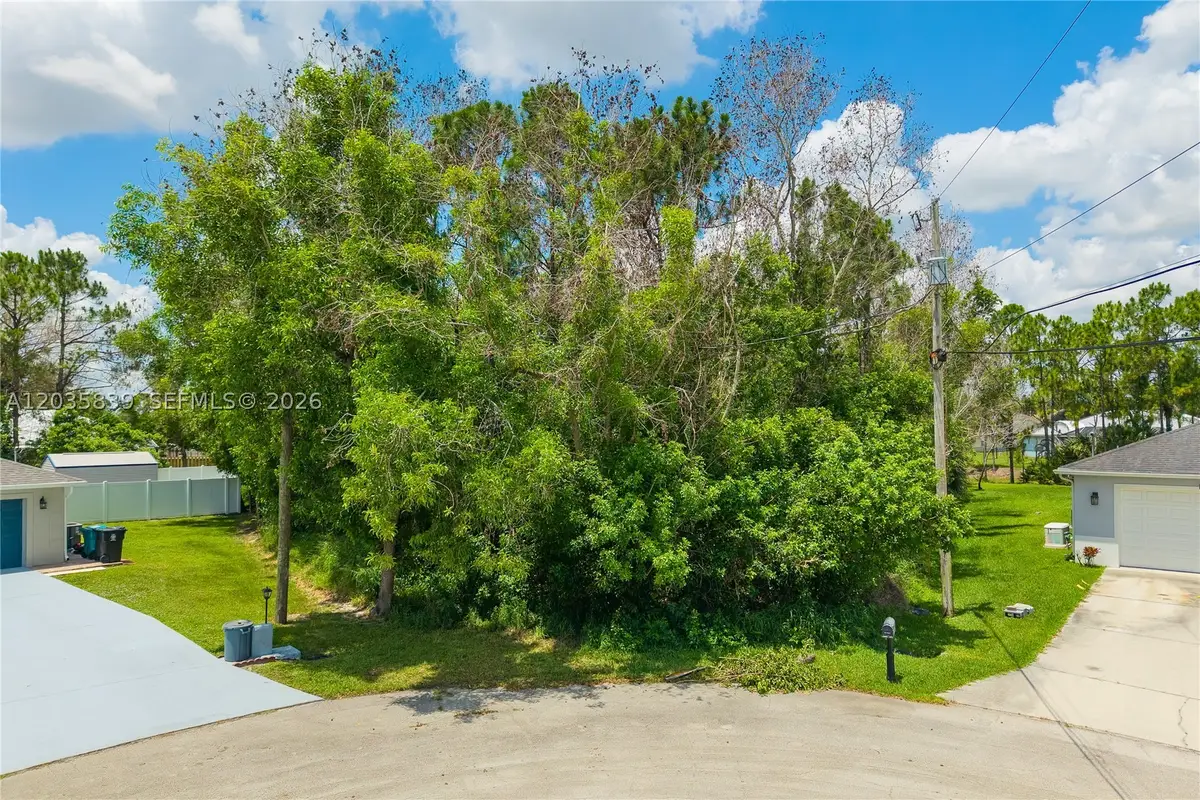 5501 Chapel Ct, Port Saint Lucie, FL 34986 - #1