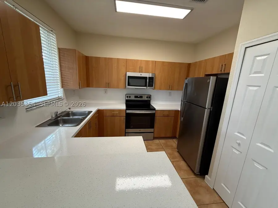 2462 SE 15th Ct, Homestead, FL 33035 - #2