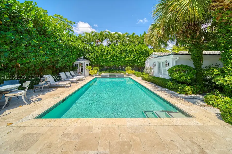 2534 Flamingo Dr, Miami Beach, FL 33140 - #2