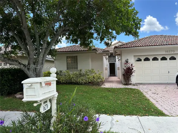 16270 La Costa Dr, Weston, FL 33326