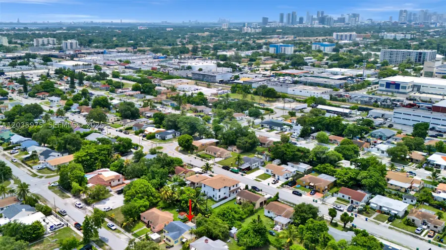 1042 NW 76th St, Miami, FL 33150 - #3