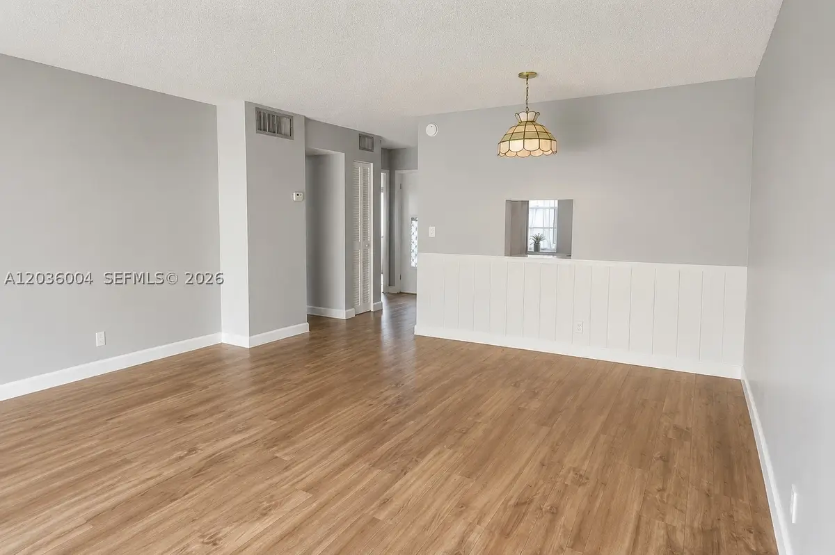 1000 NE 14th Ave #404, Hallandale Beach, FL 33009 - #1