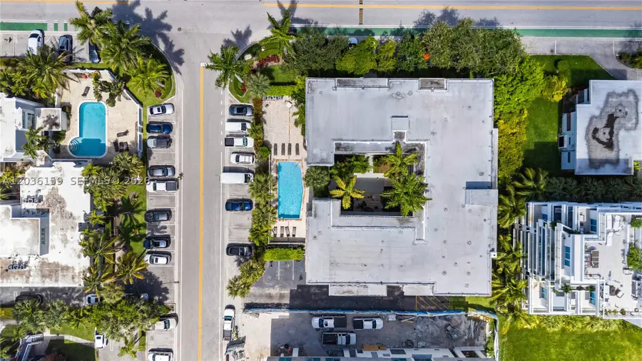 10001 W Bay Harbor Dr #202, Bay Harbor Islands, FL 33154 - #2