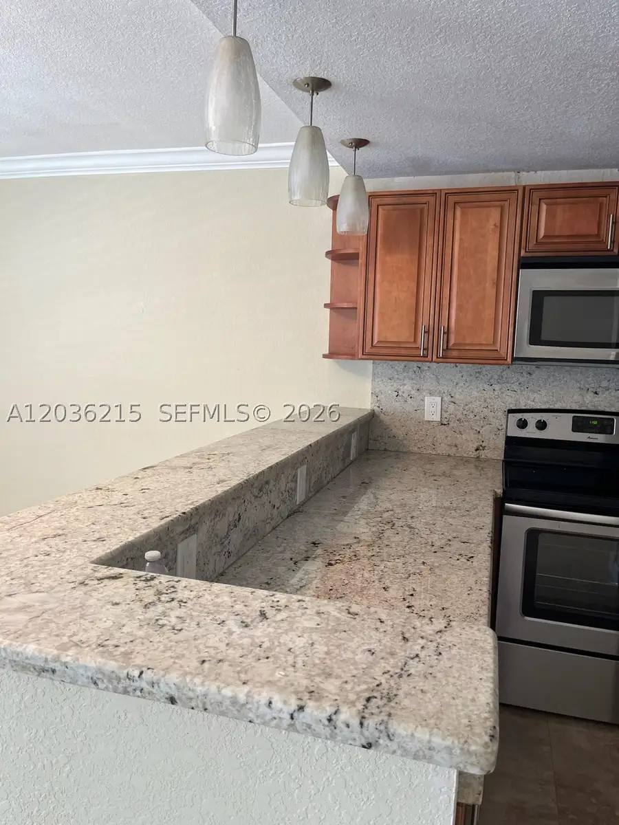 5201 NE 24th Ter #A206, Fort Lauderdale, FL 33308 - #3