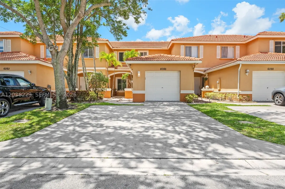 6086 Southard St, West Palm Beach, FL 33411 - #1