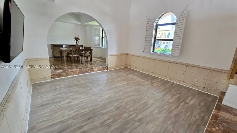 741 Tyler St, Hollywood, FL 33019 - #3