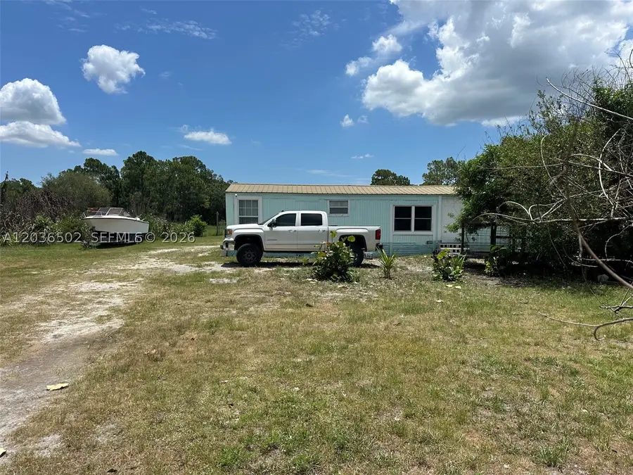 135 S Hacienda, Clewiston, FL 33440 - #2