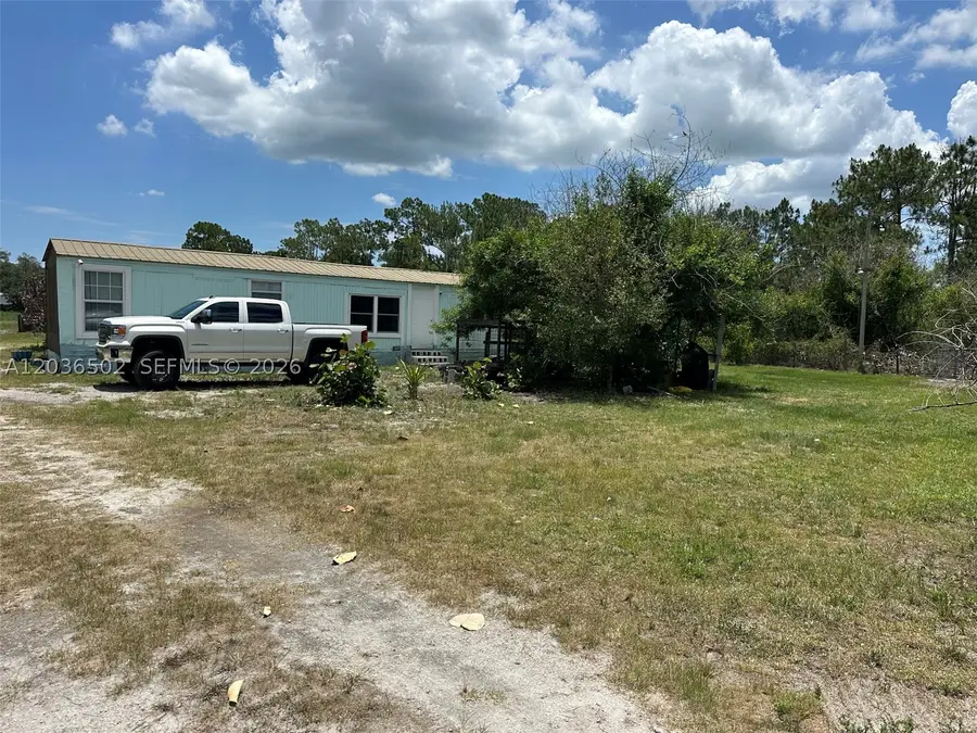 135 S Hacienda, Clewiston, FL 33440 - #3