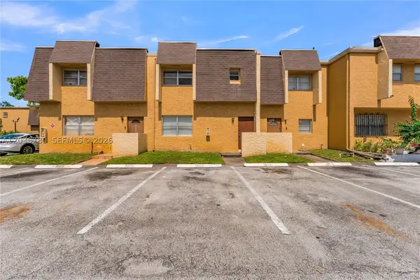 5653 Blueberry Ct # 2, Lauderhill, FL 33313