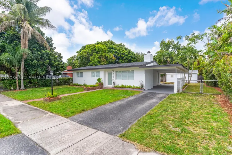 8660 SW 125th Ter, Miami, FL 33156 - #2