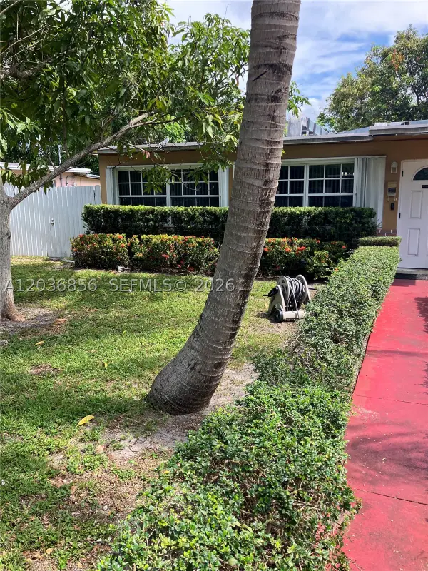 761 NE 139th St, North Miami, FL 33161