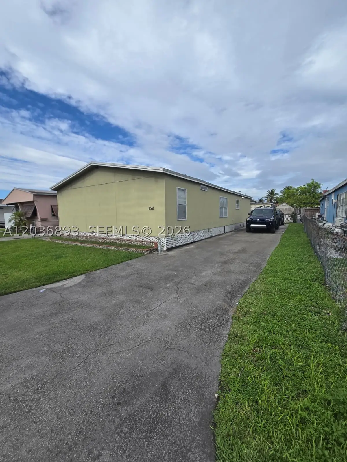 1061 SW 131 Pl, Miami, FL 33184 - #1